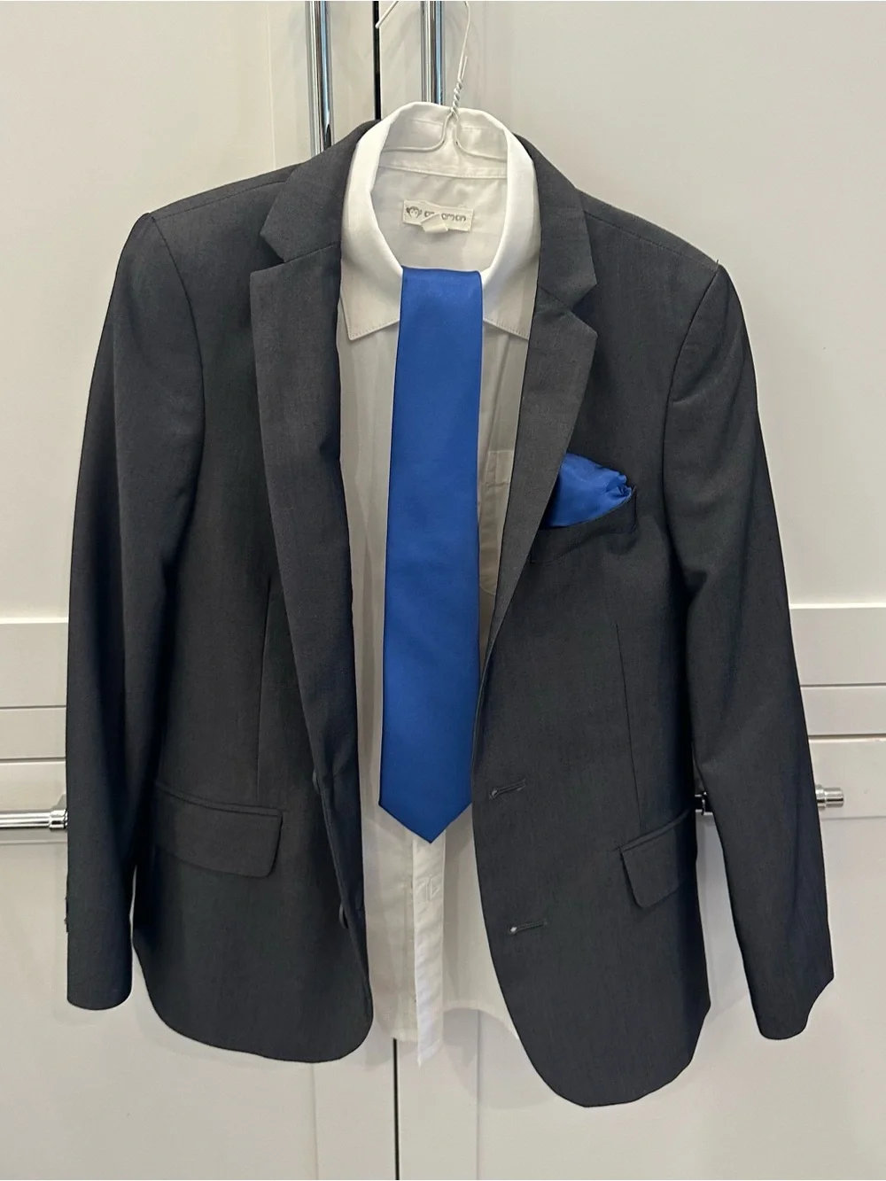 Appaman Boys Mod Suit & Dress Shirt 3-Piece Set – Size 10 - Charcoal Gray